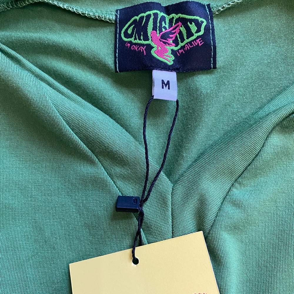 o mighty evil eye v neck green - Picture 2 of 3